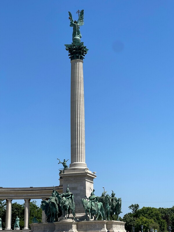 Heroes Square